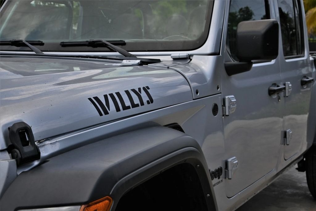 2023 Jeep Gladiator Image 8