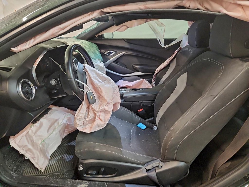 2020 Chevrolet Camaro Image 7