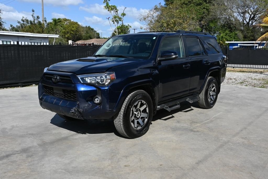 2023 Toyota 4Runner Image 1