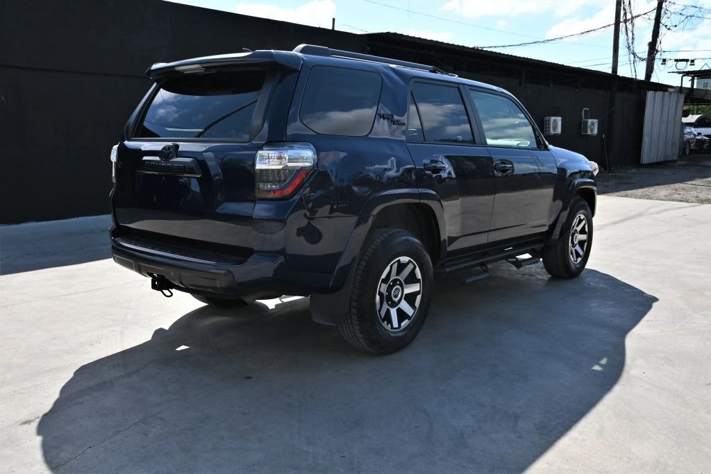 2023 Toyota 4Runner Image 2