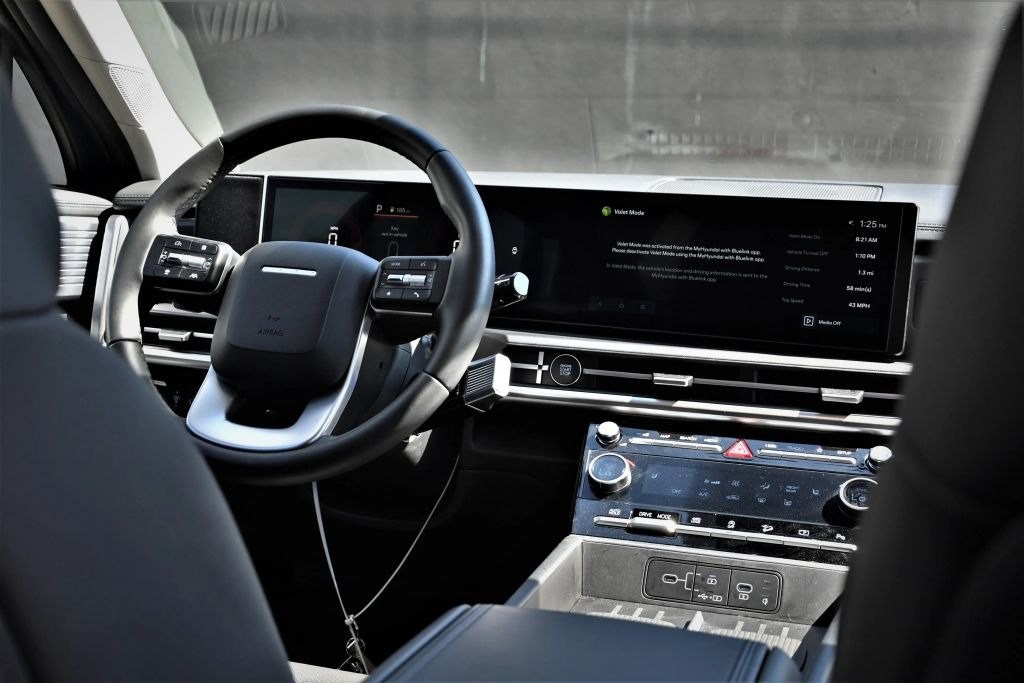 2025 Hyundai Santa Fe Image 11