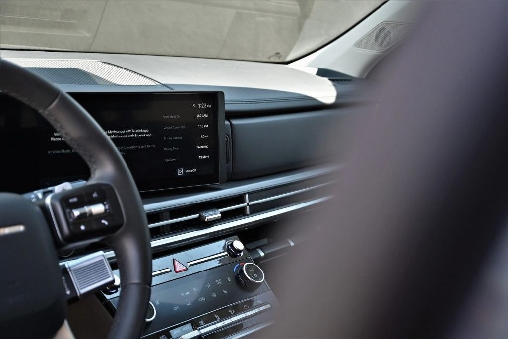 2025 Hyundai Santa Fe Image 12