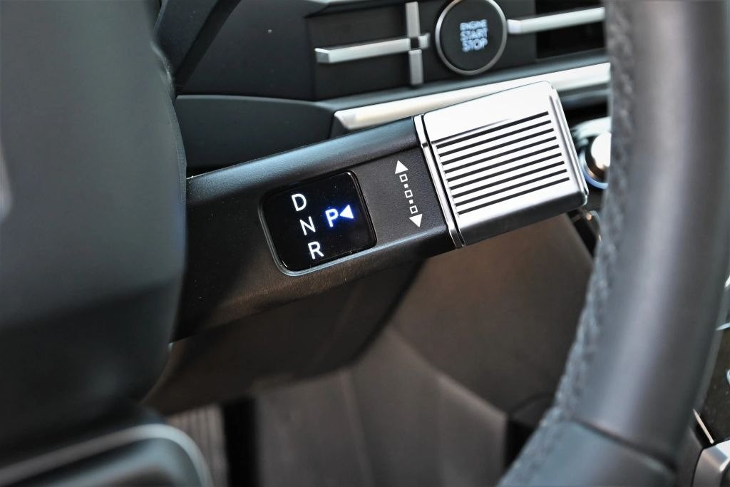 2025 Hyundai Santa Fe Image 13