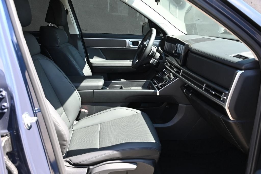 2025 Hyundai Santa Fe Image 19