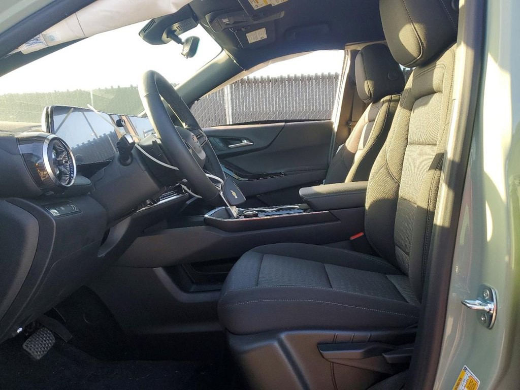 2026 Chevrolet Equinox Image 7