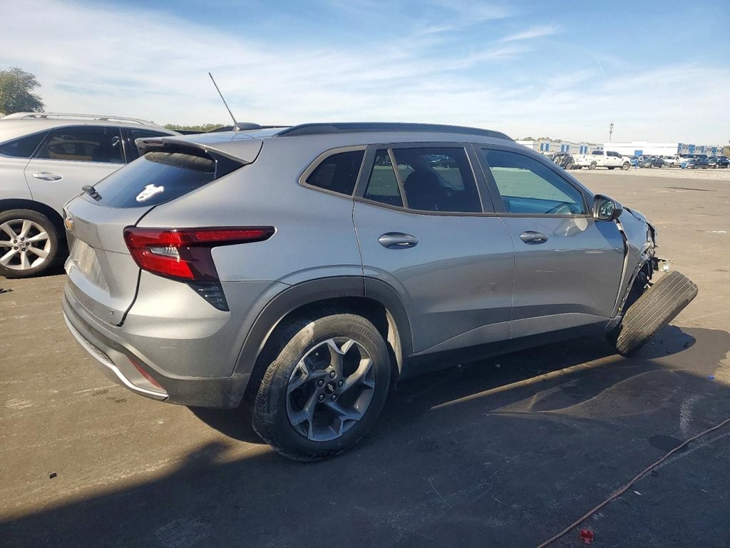 2024 Chevrolet Trax Image 3