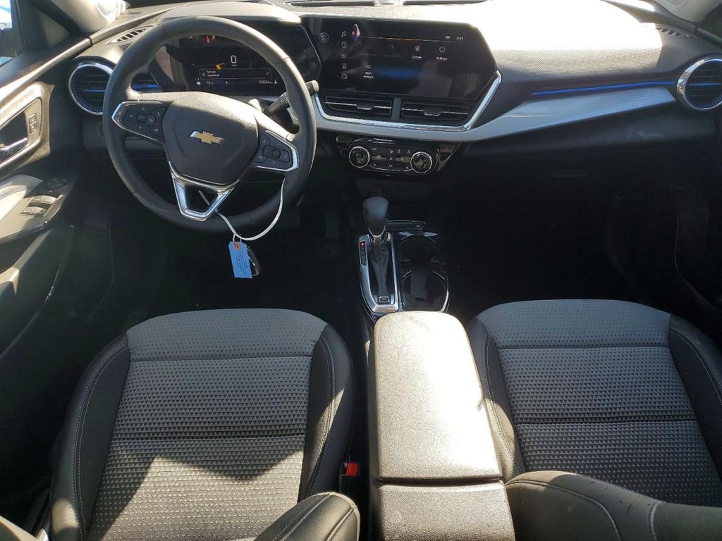 2024 Chevrolet Trax Image 8