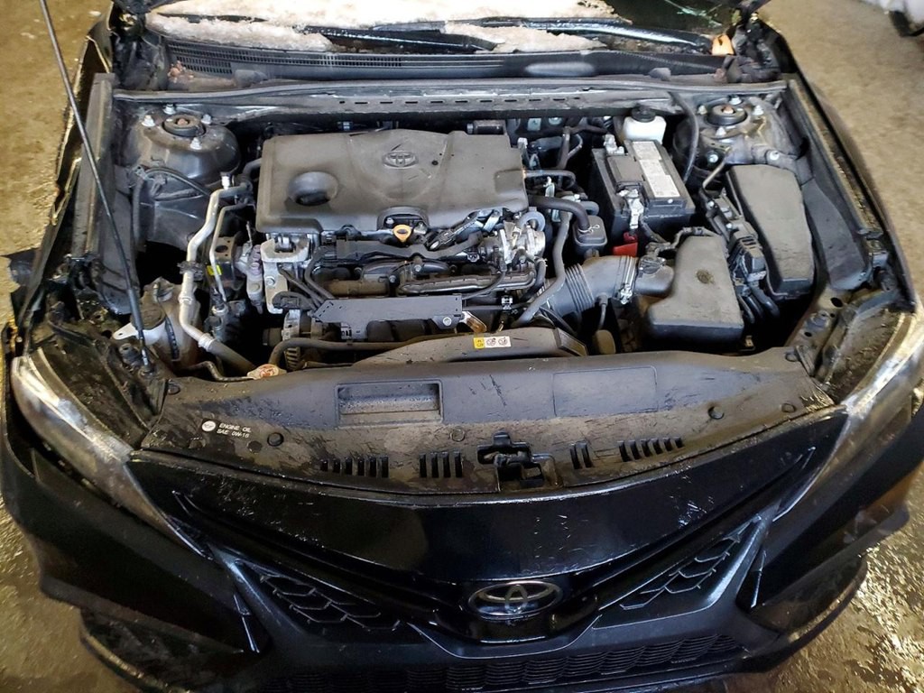 2022 Toyota Camry Image 11