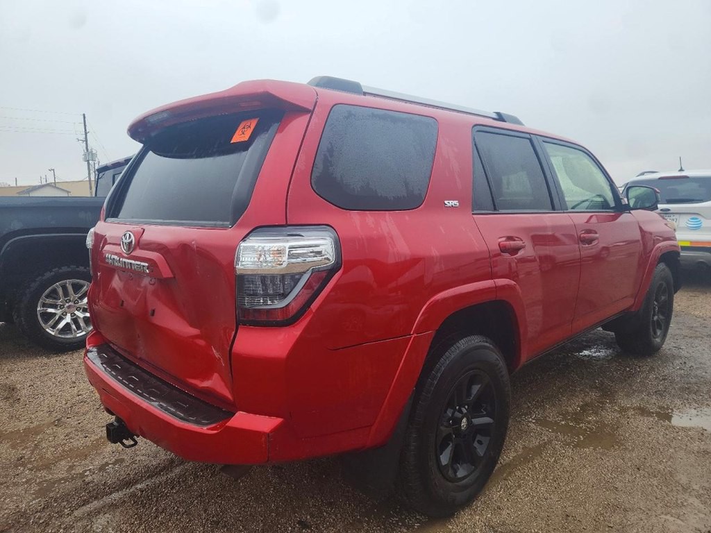 2023 Toyota 4Runner Image 3