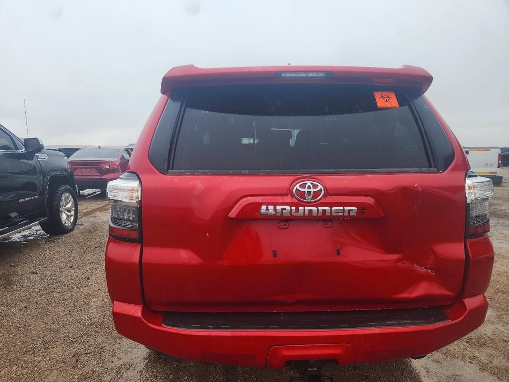 2023 Toyota 4Runner Image 6