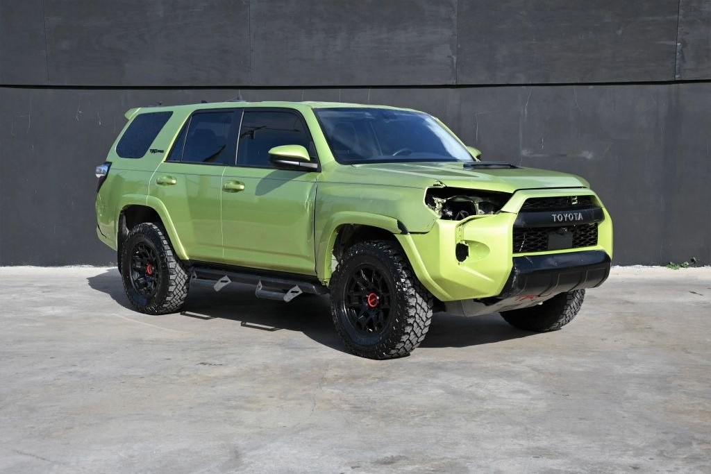 2022 Toyota 4Runner Image 1