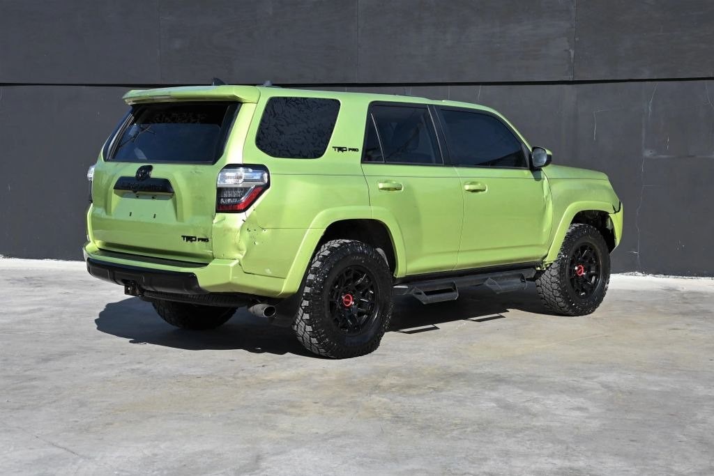 2022 Toyota 4Runner Image 3
