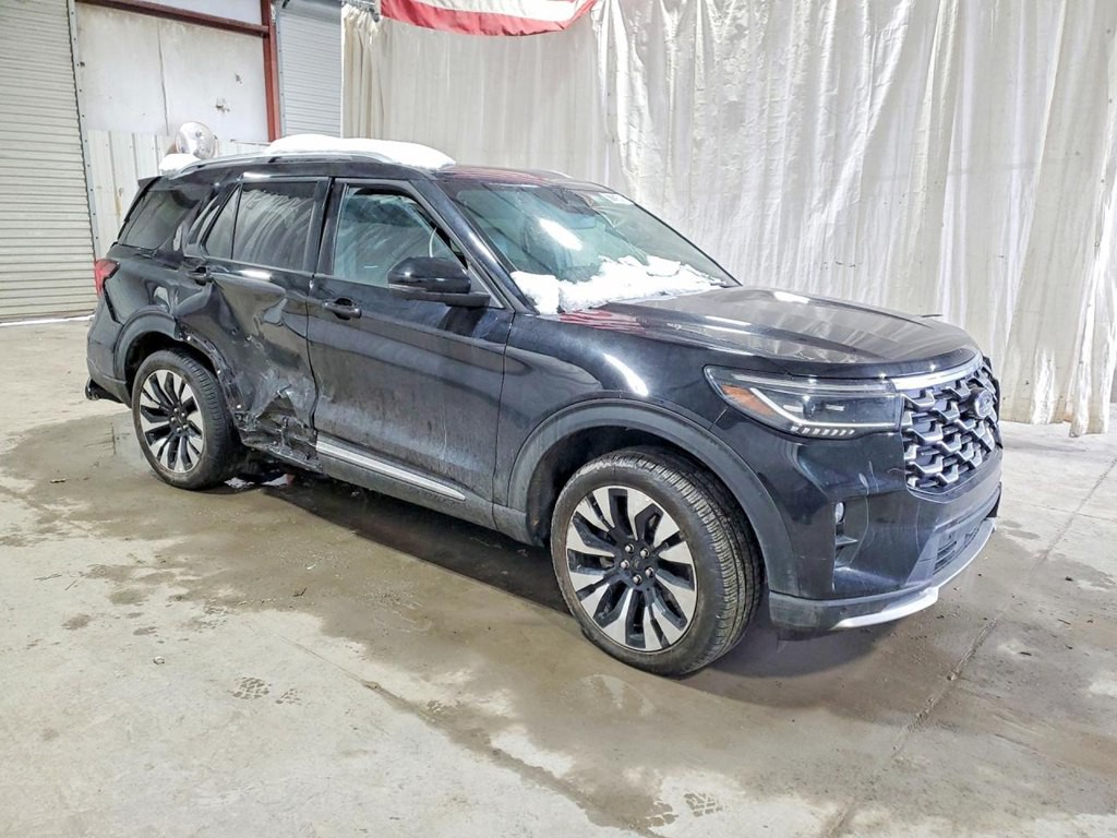 2025 Ford Explorer Image 4