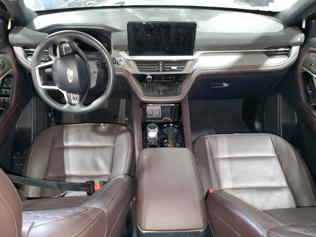 2025 Ford Explorer Image 8