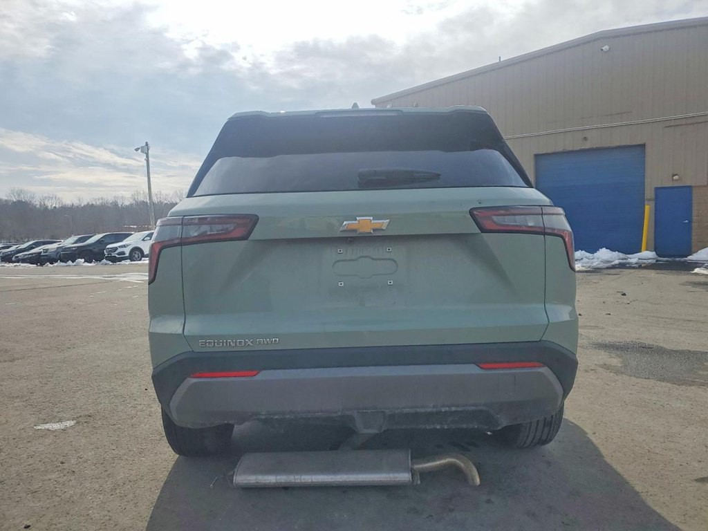 2026 Chevrolet Equinox Image 6