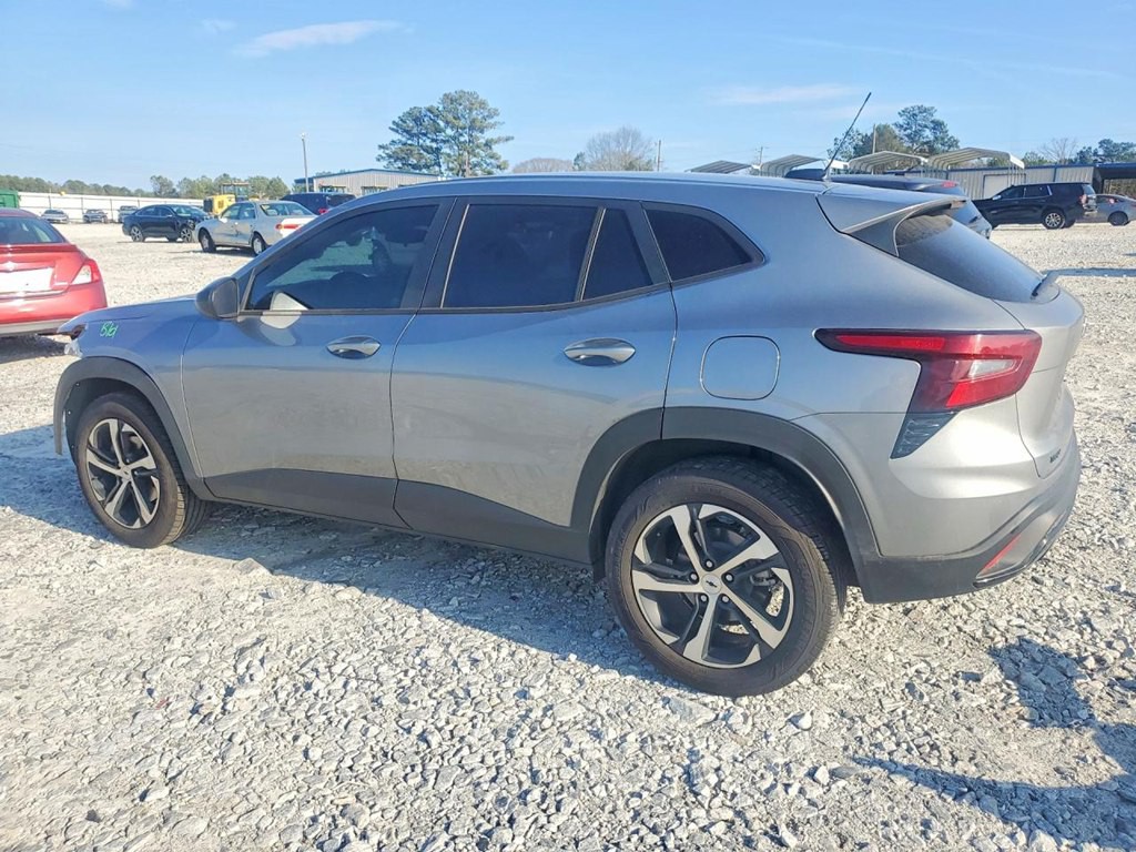 2024 Chevrolet Trax Image 2