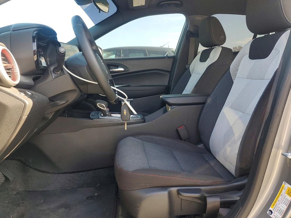 2024 Chevrolet Trax Image 7