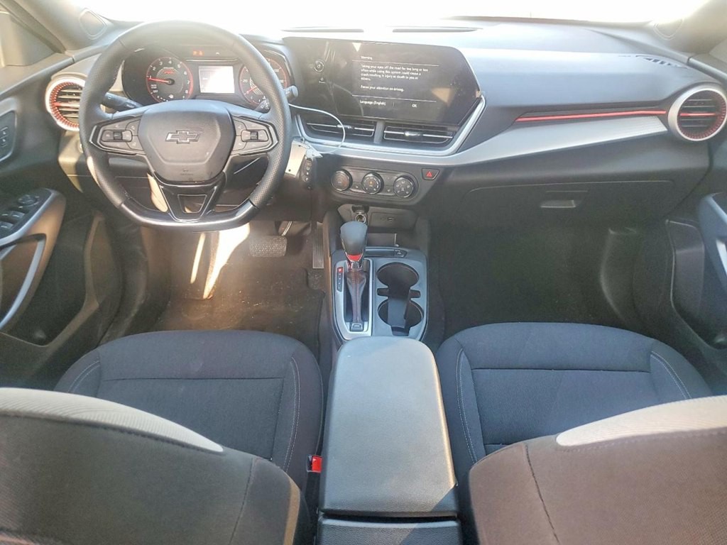 2024 Chevrolet Trax Image 8