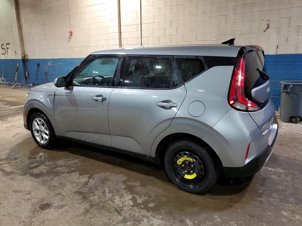 2023 Kia Soul Image 2