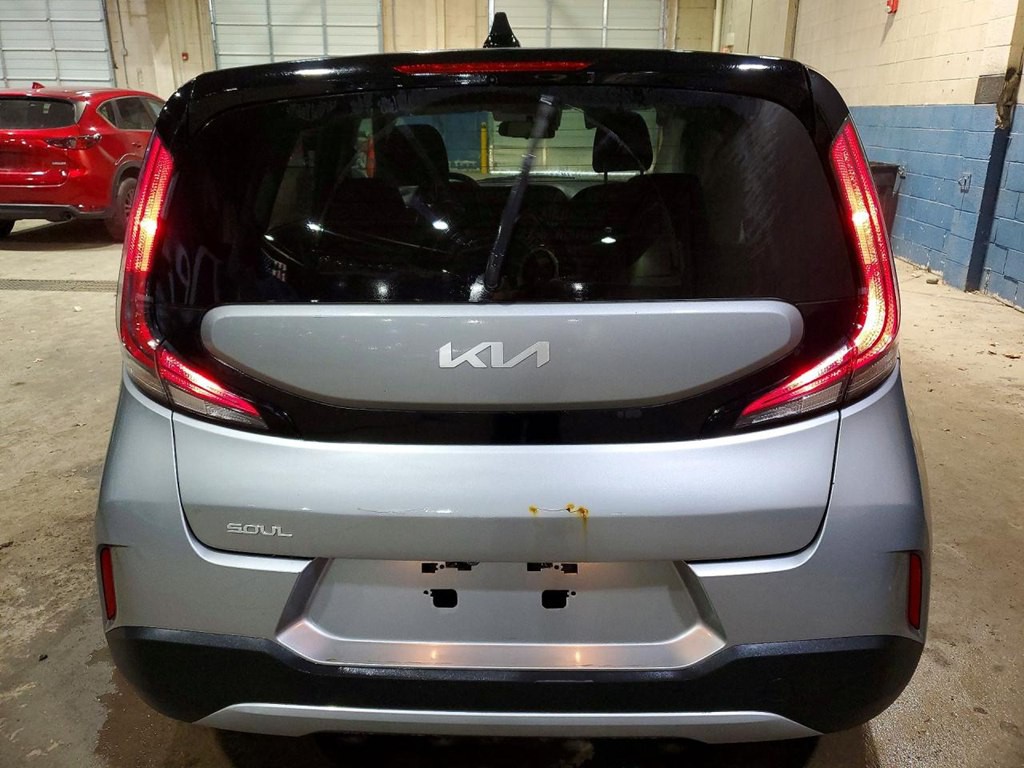 2023 Kia Soul Image 6