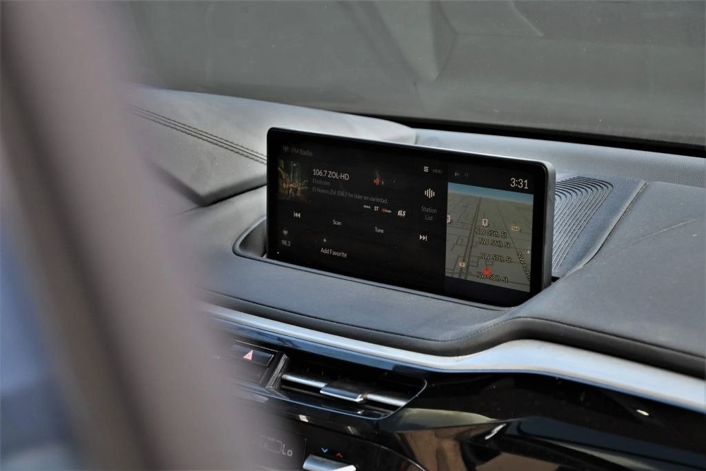 2023 Acura MDX Image 10