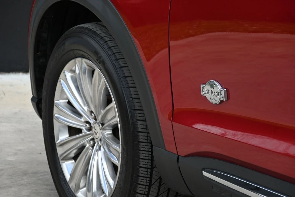 2022 Ford Explorer Image 11