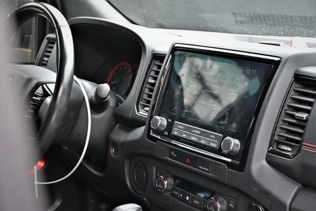 2023 Nissan Frontier Image 9