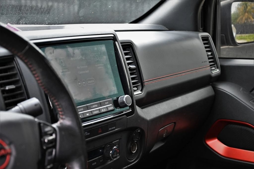 2023 Nissan Frontier Image 12