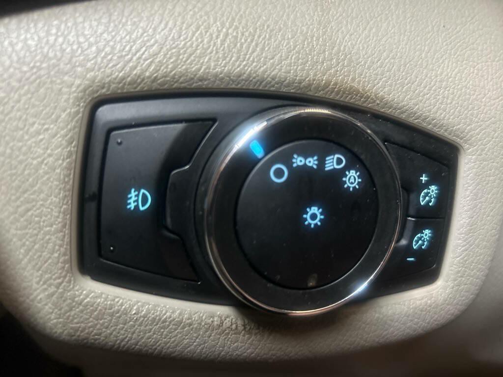 2016 Ford Transit Connect Image 18