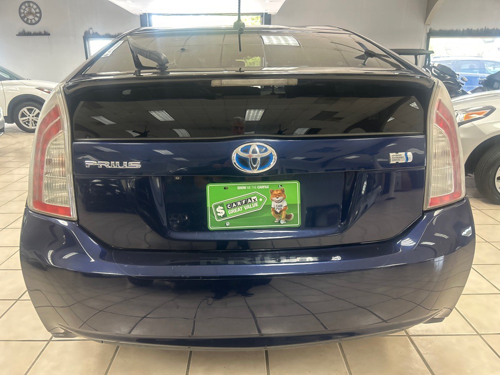 2012 Toyota Prius Image 3