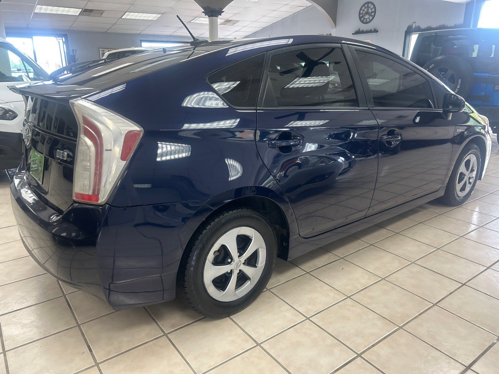 2012 Toyota Prius Image 4