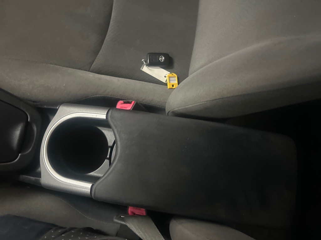 2012 Toyota Prius Image 18