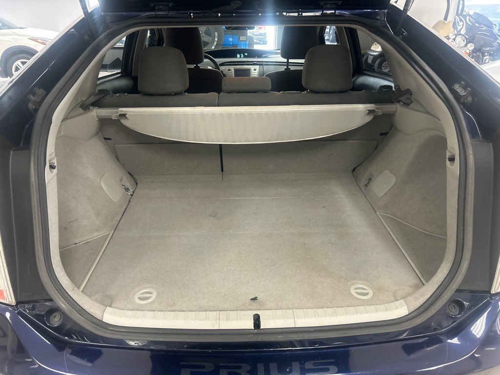 2012 Toyota Prius Image 23