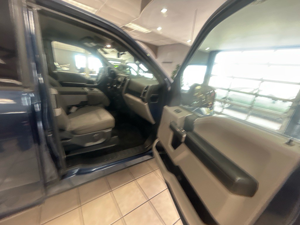 2017 Ford F-150 Image 24