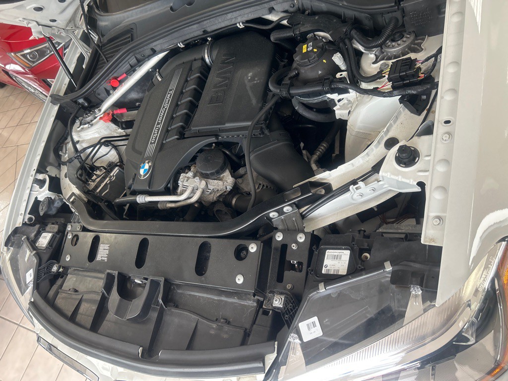 2017 BMW X3 Image 8