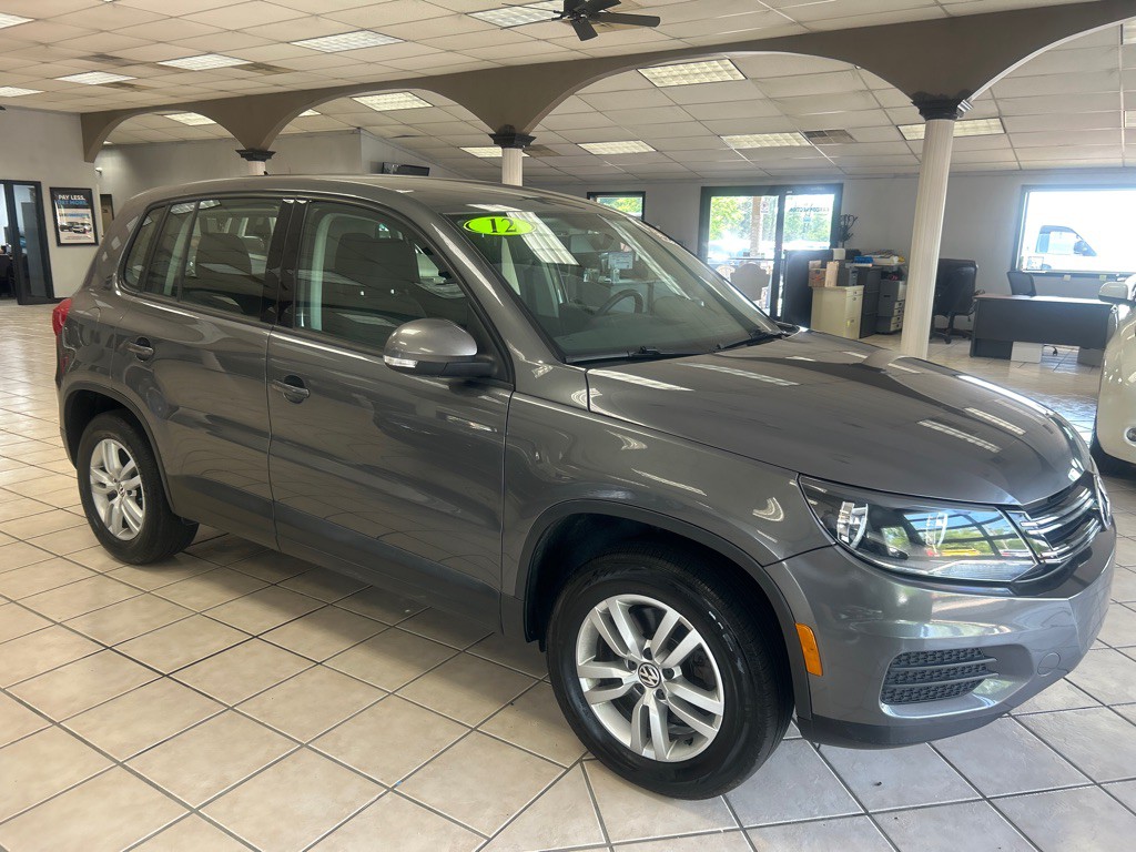 2012 Volkswagen Tiguan Image 5