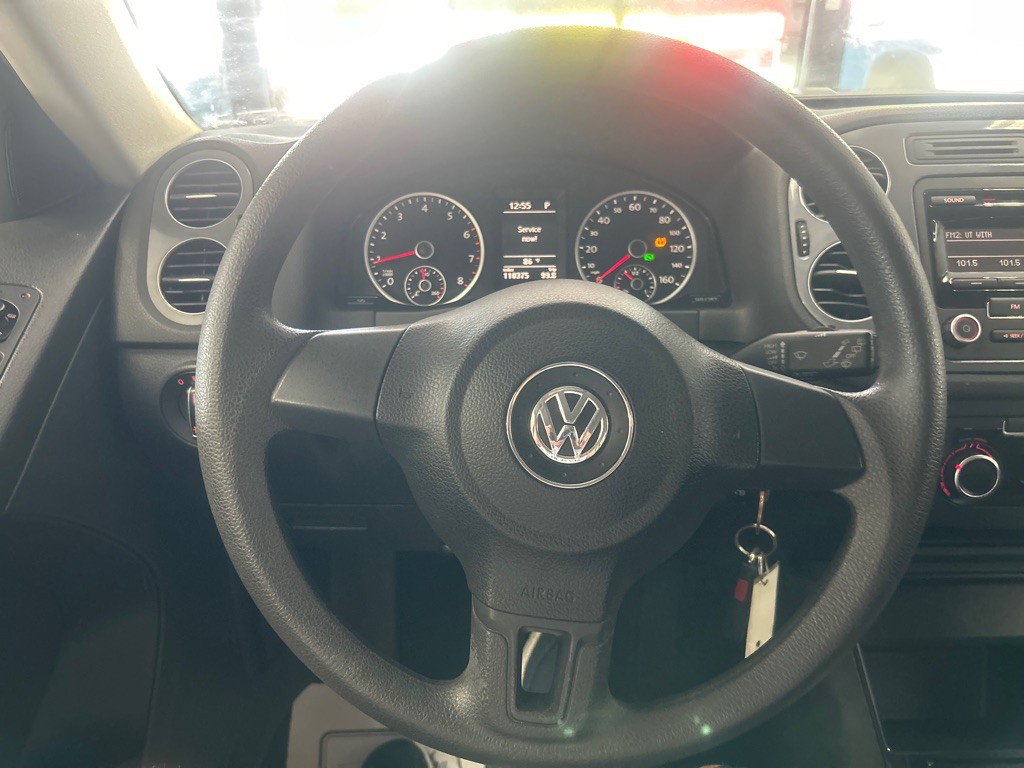 2012 Volkswagen Tiguan Image 13