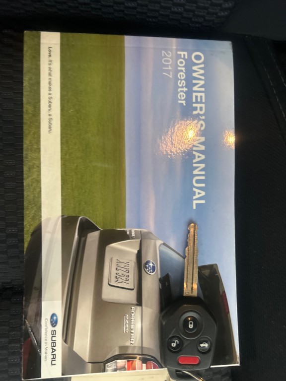2017 Subaru Forester Image 31