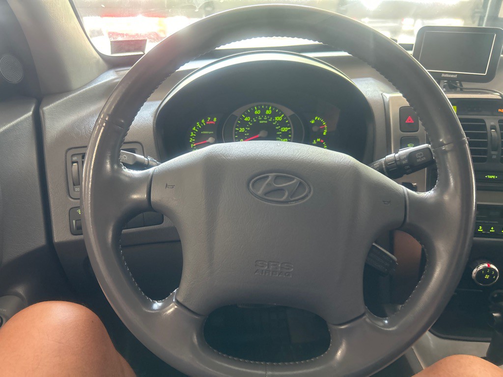 2005 Hyundai Tucson Image 12