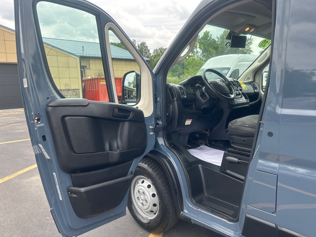 2020 RAM Promaster Image 9