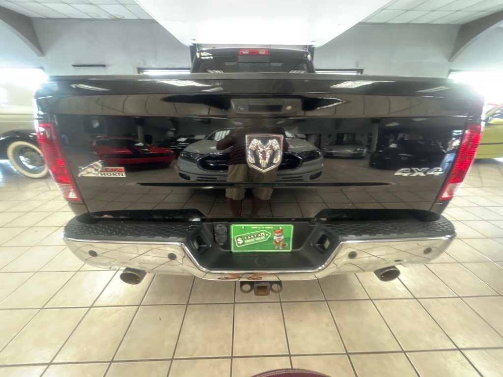 2013 RAM 1500 Image 3