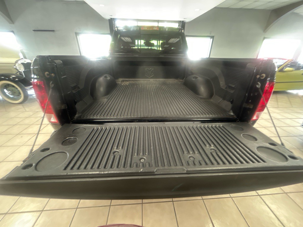 2013 RAM 1500 Image 4