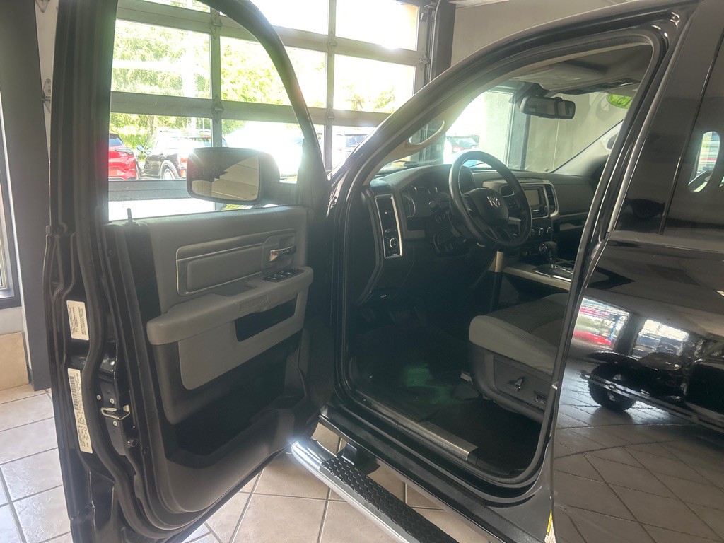 2013 RAM 1500 Image 11