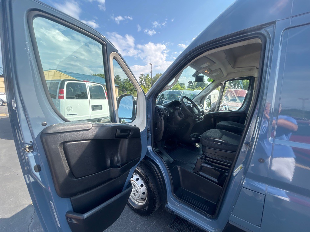2020 RAM Promaster Image 9