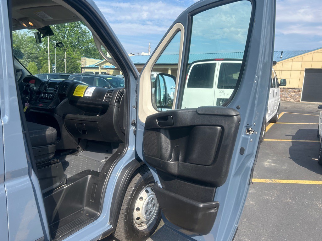 2020 RAM Promaster Image 27