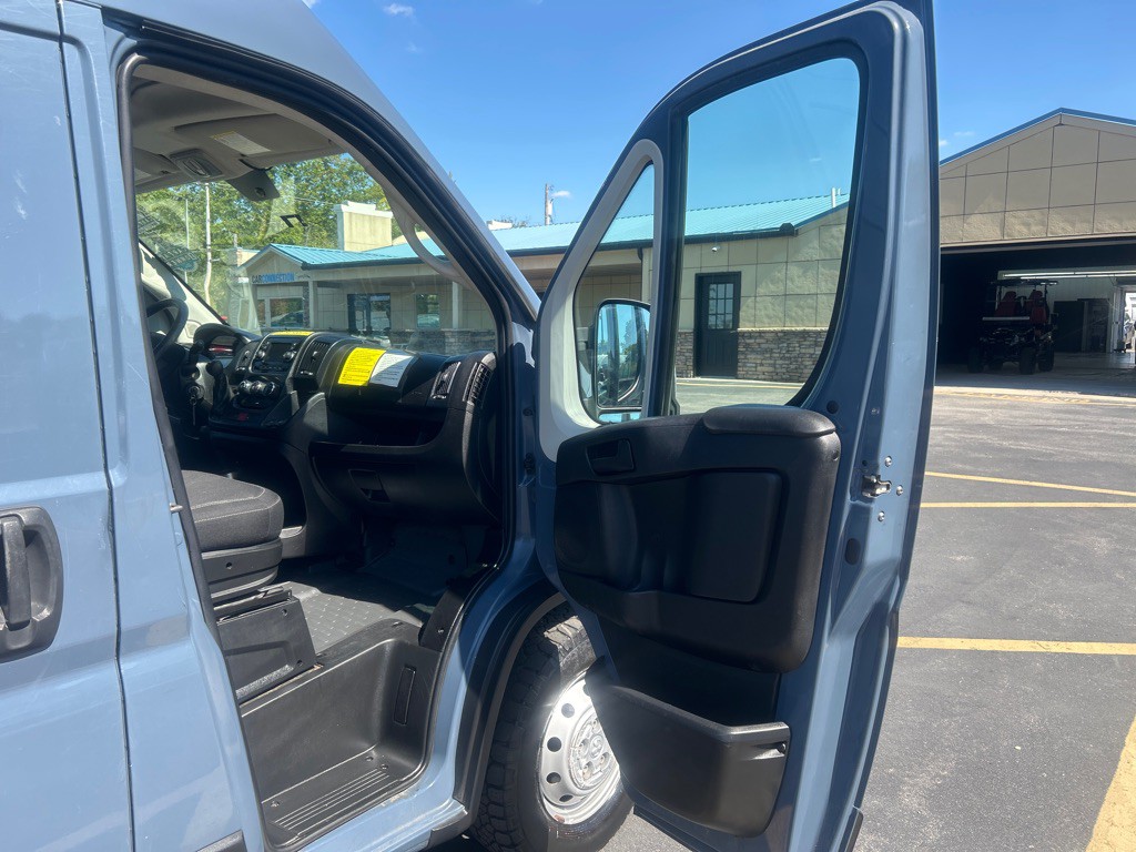 2019 RAM Promaster Image 24