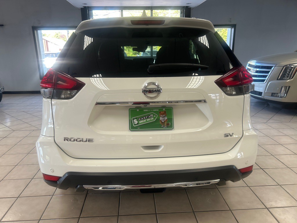 2020 Nissan Rogue Image 3