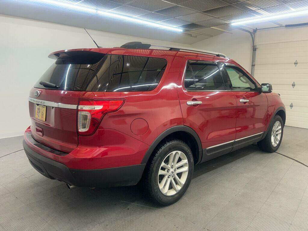 2012 Ford Explorer Image 3