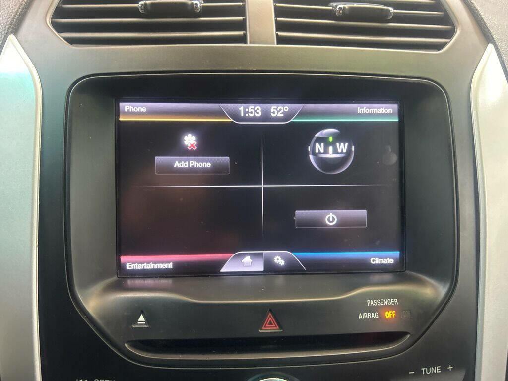 2012 Ford Explorer Image 15