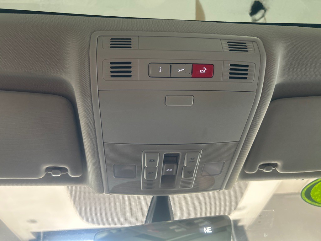 2018 Volkswagen Golf Image 20